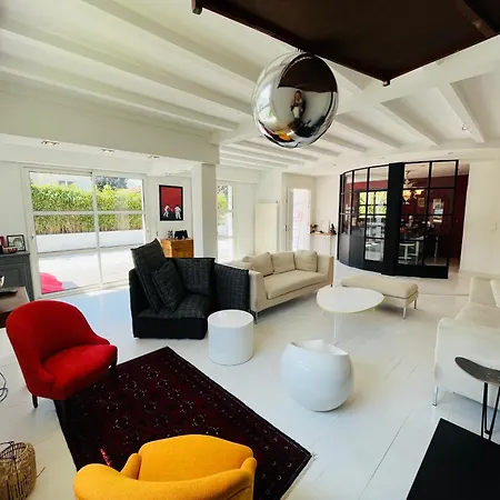 Biarritz, Castellamare, Magnifique Maison Avec Piscine Μπιαρίτζ